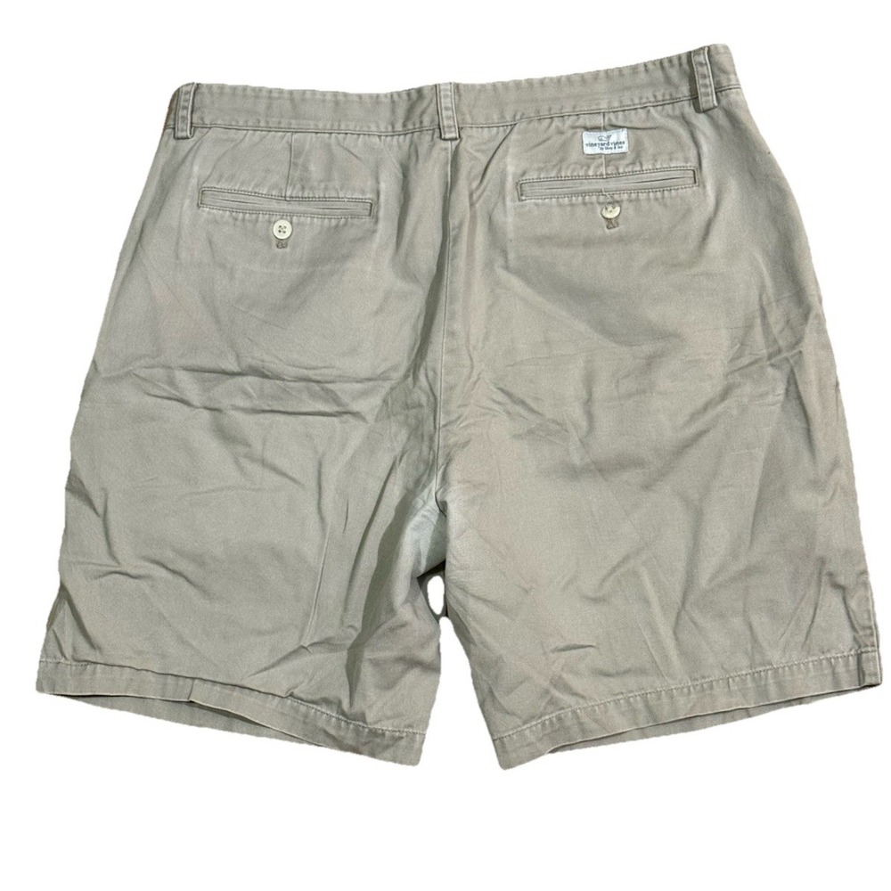 Vineyard Vines men's beige flat casual shorts 36 Cotton EUC - Picture 2 of 5